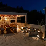 Ivona With Swimming Pool And Jacuzzi * Oslje